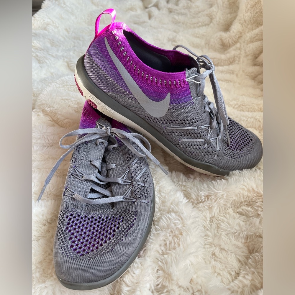 Nike Free TR focus flyknit  purple/grey running shoes. Size 8